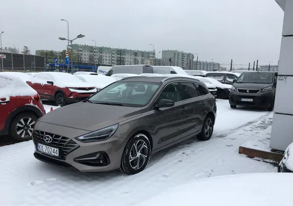 samochody osobowe Hyundai I30 cena 79900 przebieg: 27527, rok produkcji 2022 z Czechowice-Dziedzice